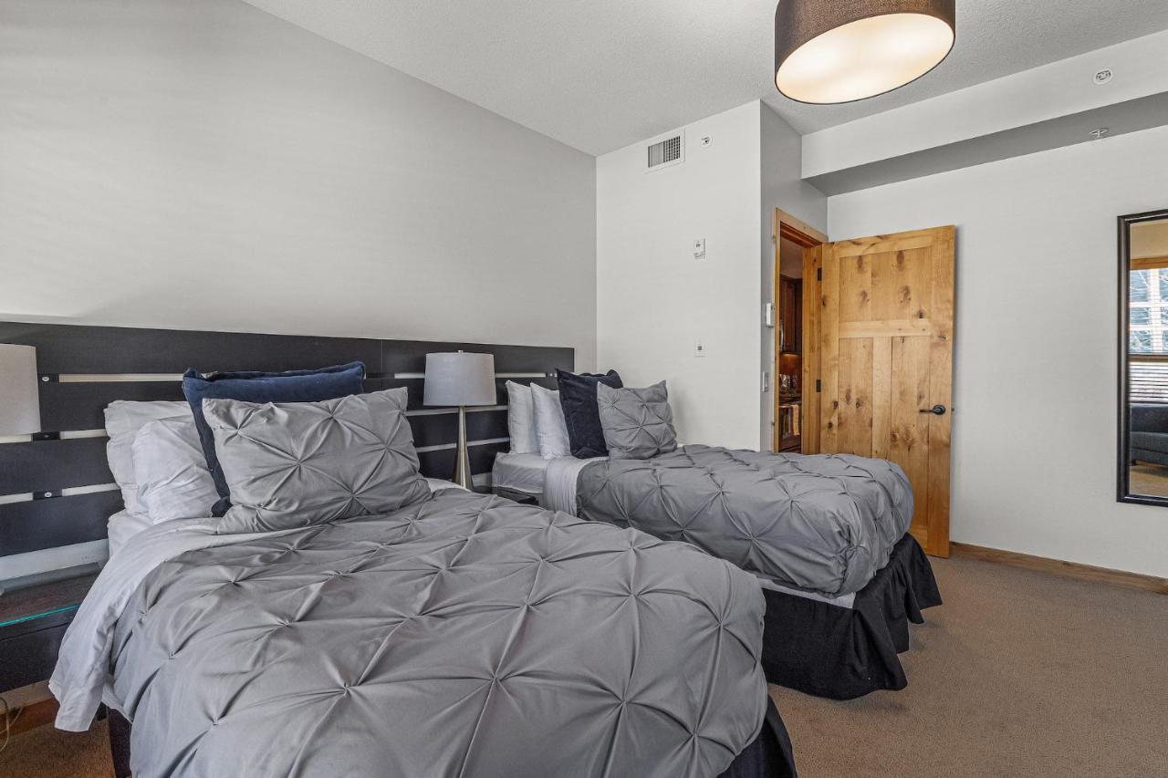 3 Bedroom Condo By Canadian Rockies Vacation Rentals Canmore Dış mekan fotoğraf
