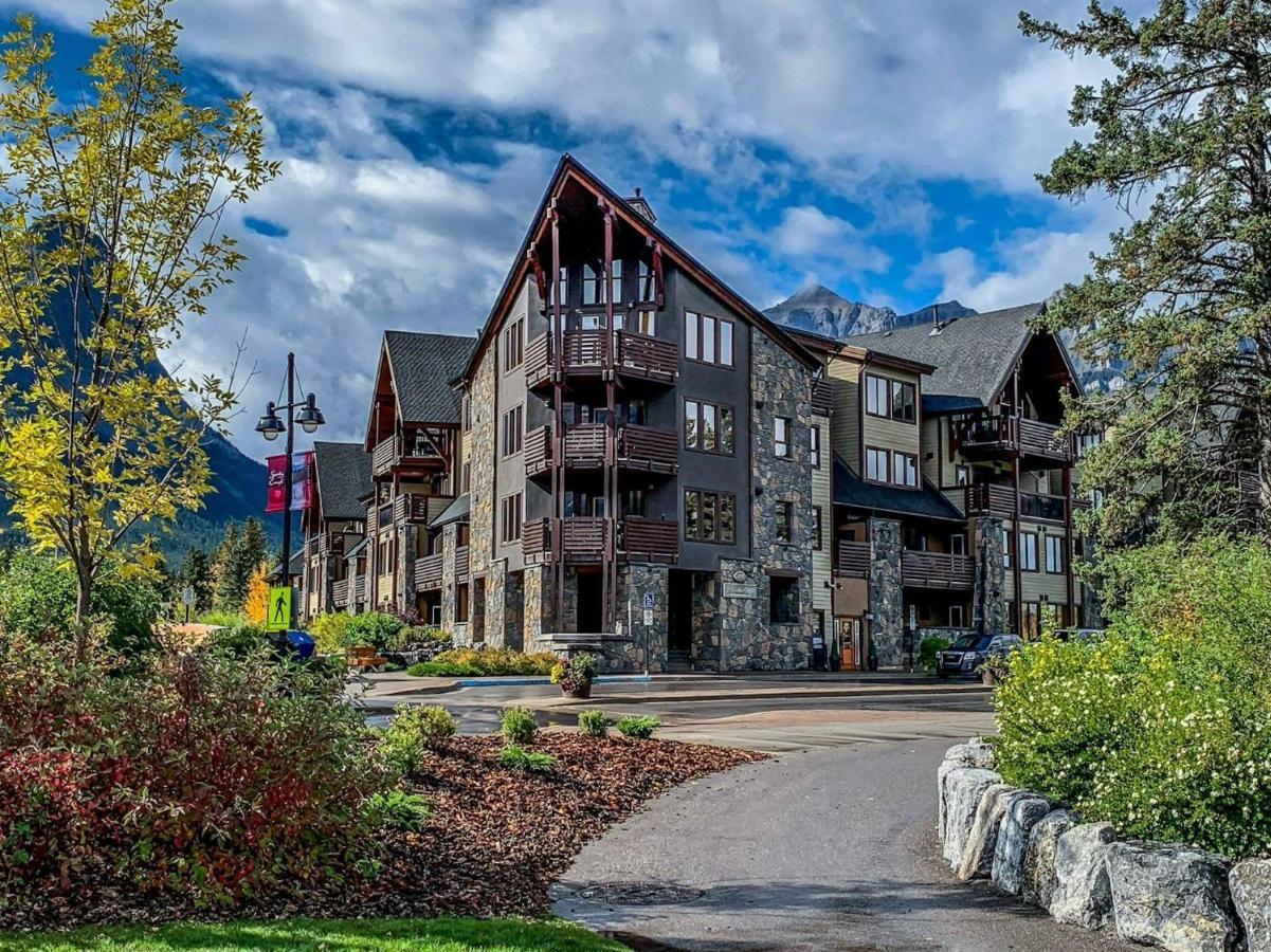 3 Bedroom Condo By Canadian Rockies Vacation Rentals Canmore Dış mekan fotoğraf